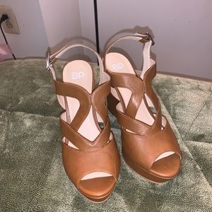 Cognac/Brown Leather BP. Wedges size 6